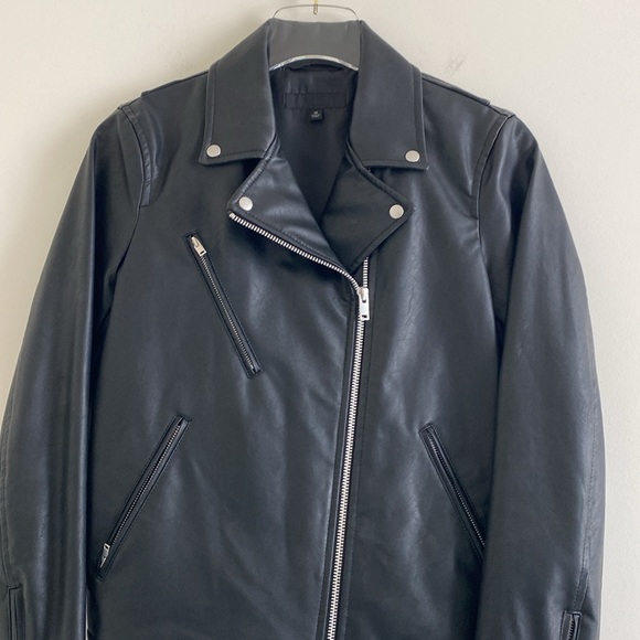 Uniqlo Womens’ Imitation Leather Biker Jacket - Picture 5 of 16